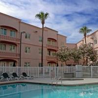 Hotel Homewood St. Philip's Plaza